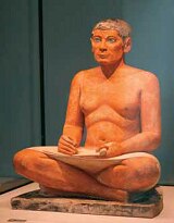 Статуя писца Каи. V династия. Париж, Лувр