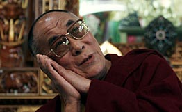 Далай-лама приветствует предложение Пекина обсудить ситуацию в Тибете 