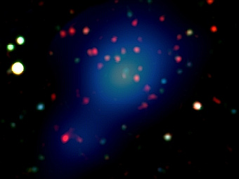   XMMXCS J2215.9-1738,     .  ESA