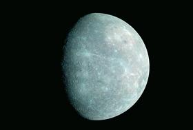 Меркурий — самая близкая к Солнцу планета, поэтому она лучше всего освещена и считается посланником Мудрости 